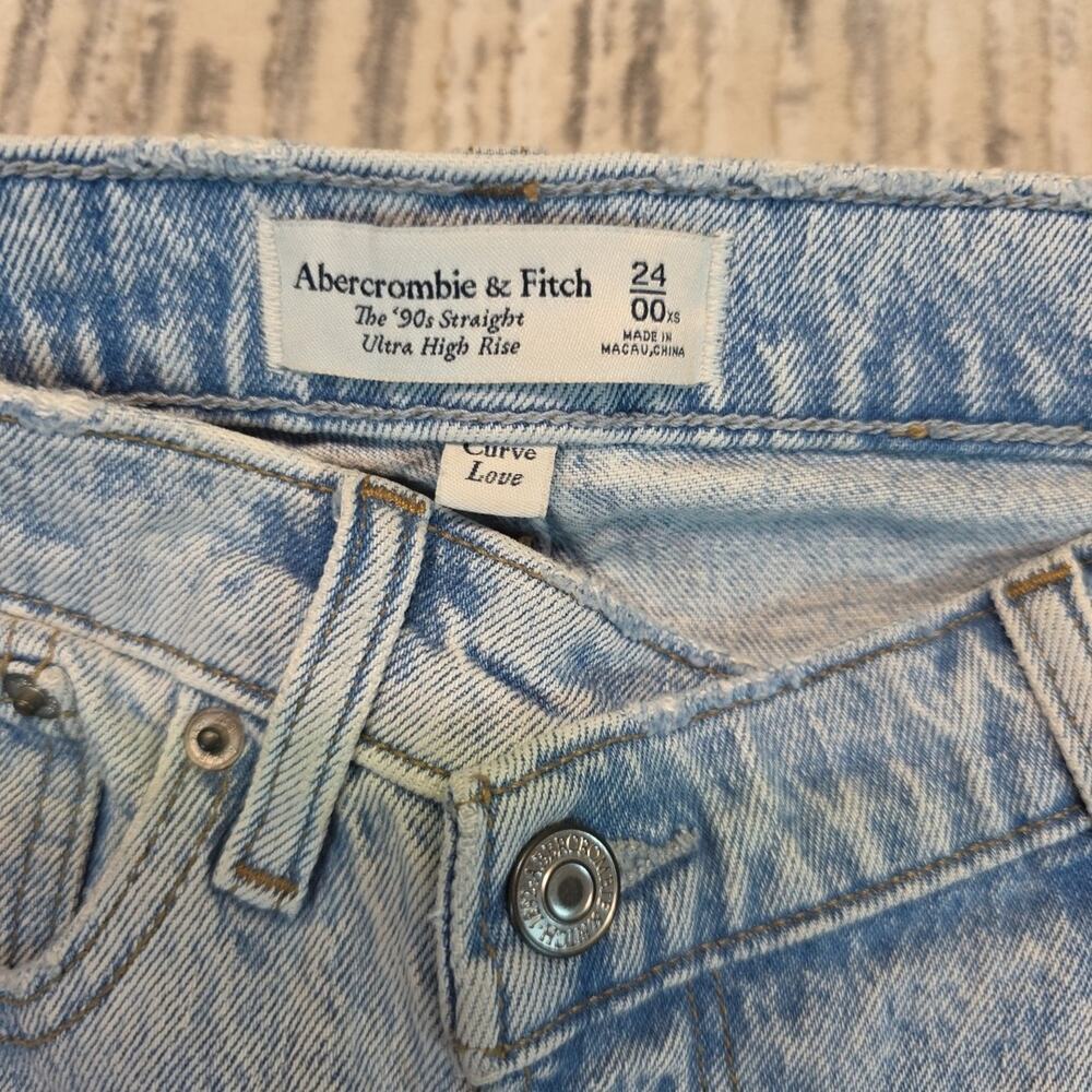 Abercrombie & Fitch Womens Sz 24/00 xs The 90s Straight Ultra High Rise Jeans - Picture 3 of 10